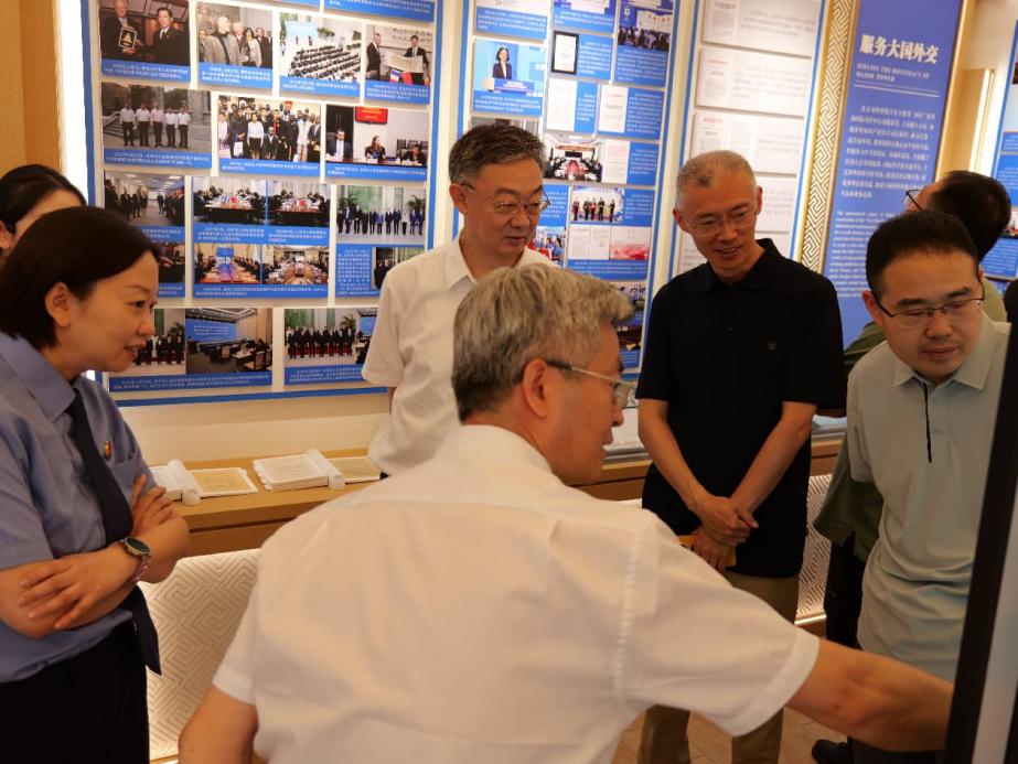说明: IMG_256